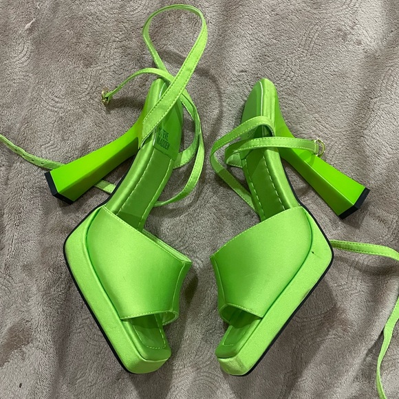 Steve Madden Heels - Picture 4 of 11